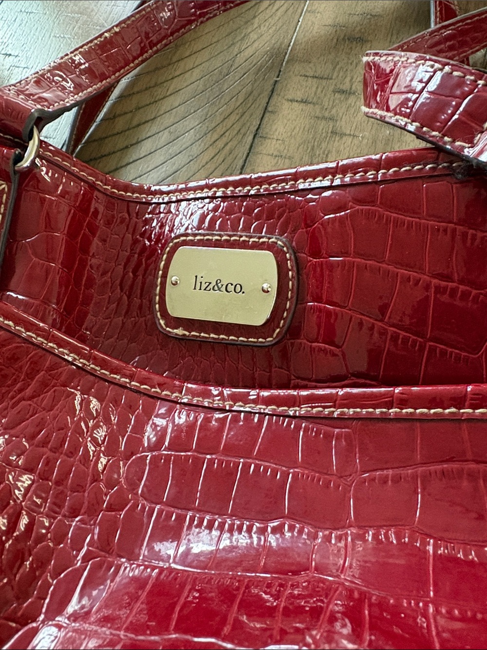 liz & co. Red Croc-Embossed Shoulder Bag with Matching Wallets - Picture 2 of 16